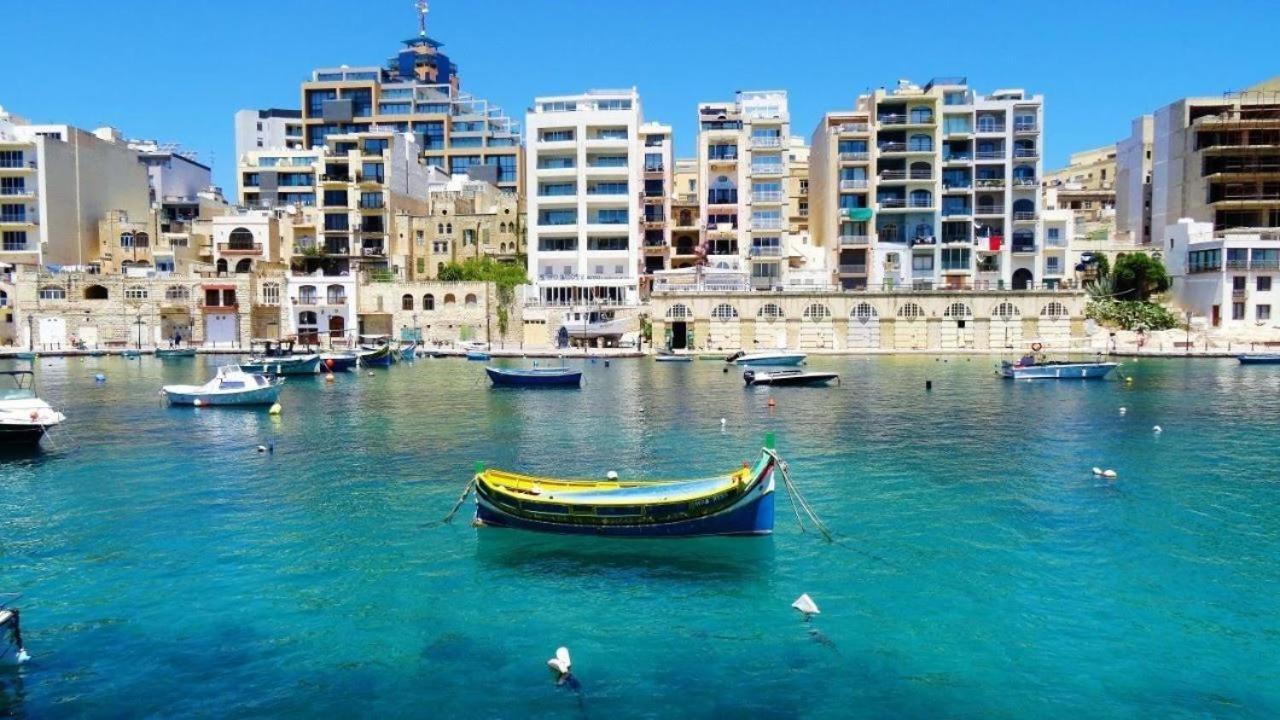 Spacious 3 Bedroom Apartment In The Heart Of St Julians Saint Julian's Exterior photo