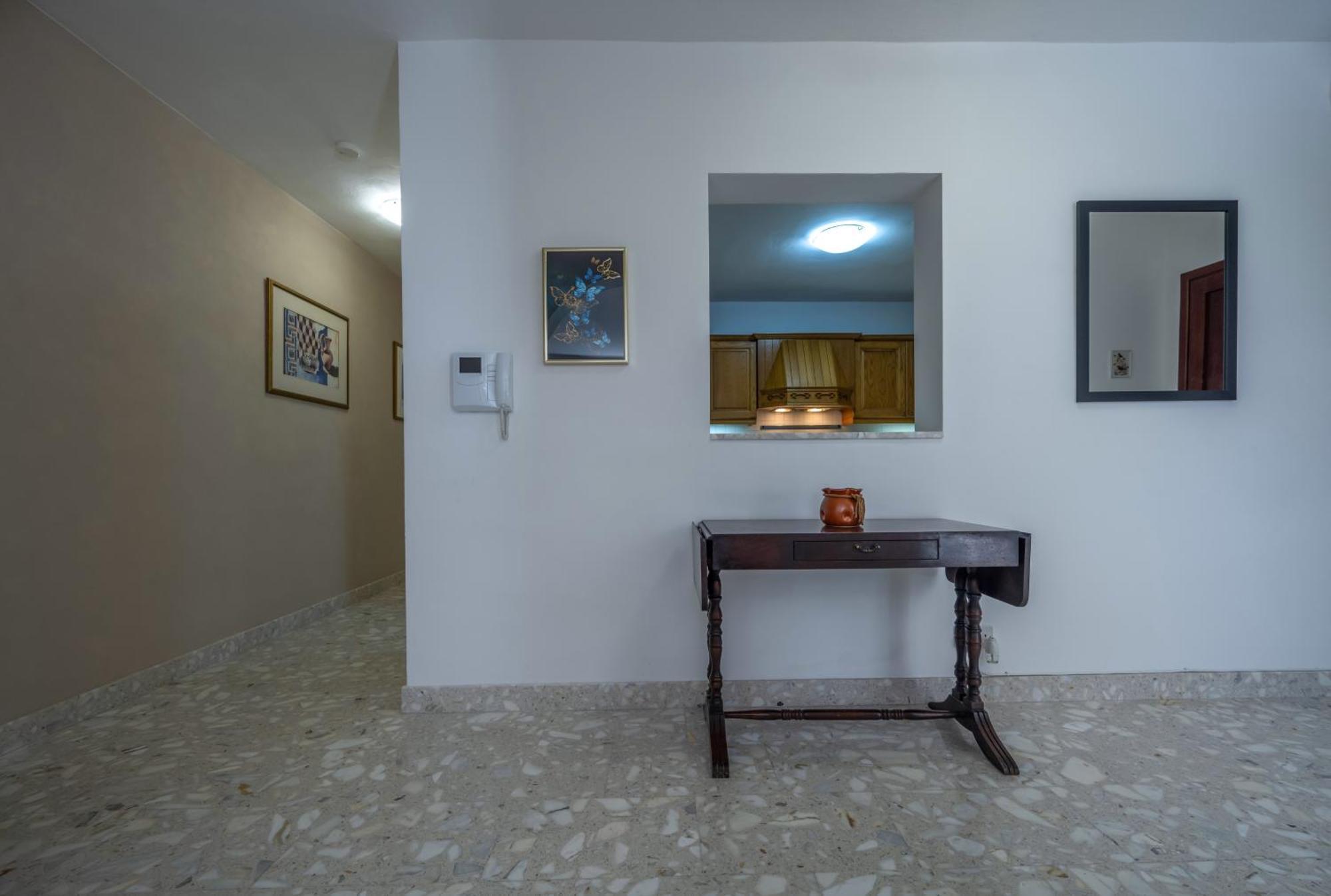 Spacious 3 Bedroom Apartment In The Heart Of St Julians Saint Julian's Exterior photo